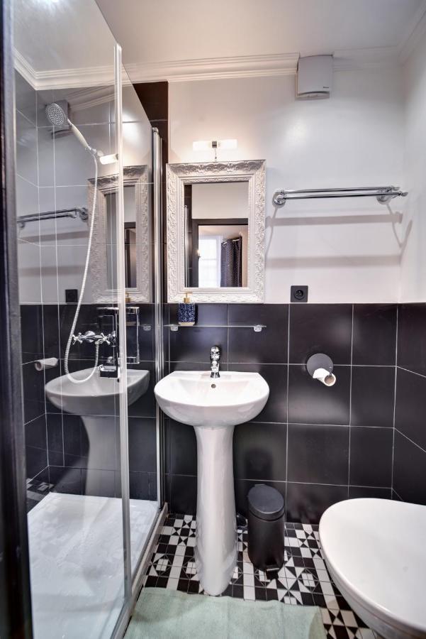 Les Petits Boudoirs De Savoie Apartman Chambéry Kültér fotó